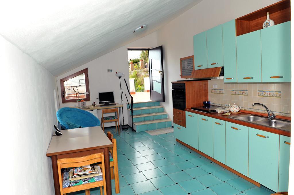 Appartamento Domus Antonina Vietri Camera foto